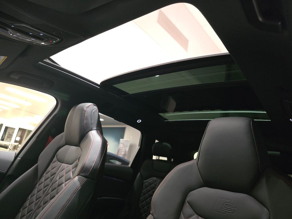New 2026 Audi Q7 55 Prestige SUV