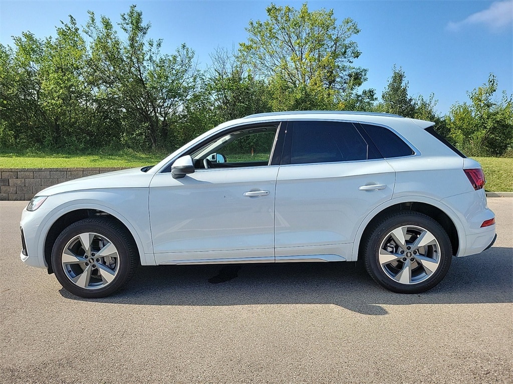 Used 2024 Audi Q5 Premium Plus with VIN WA1BBAFY0R2038636 for sale in Dayton, OH