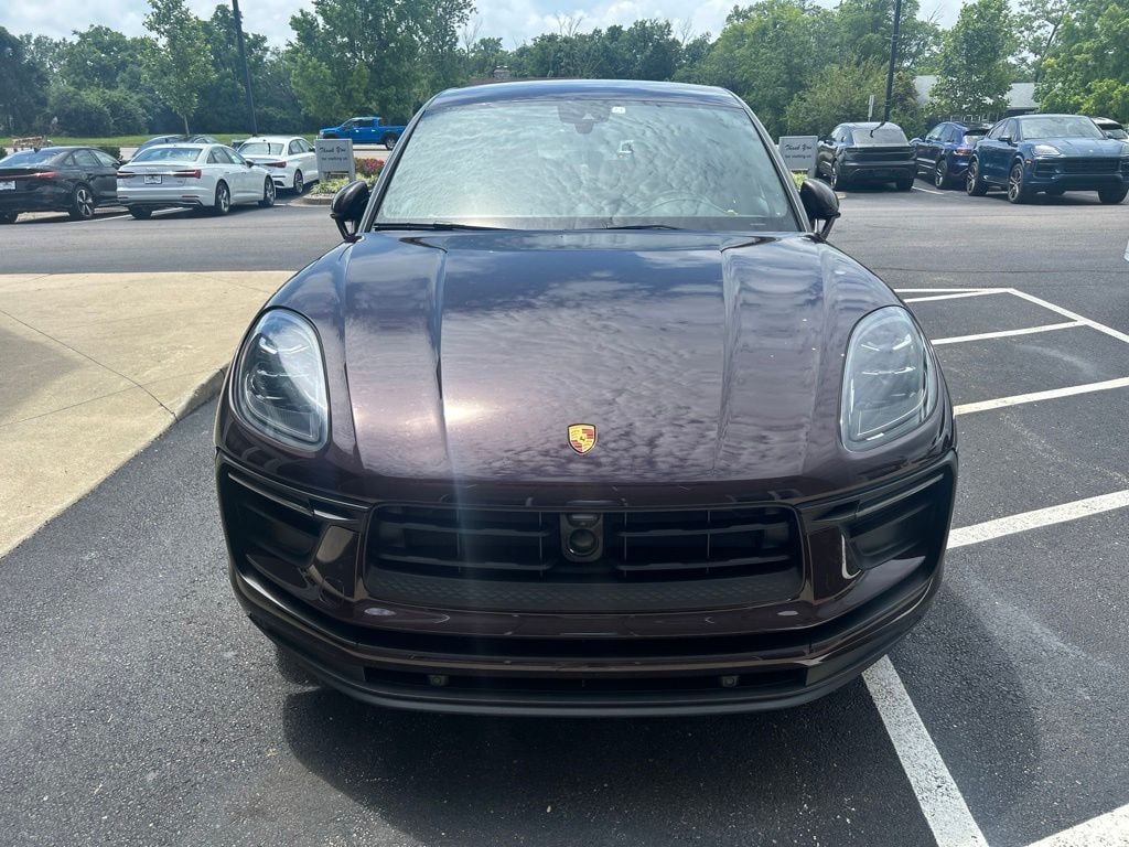 Used 2023 Porsche Macan T SUV