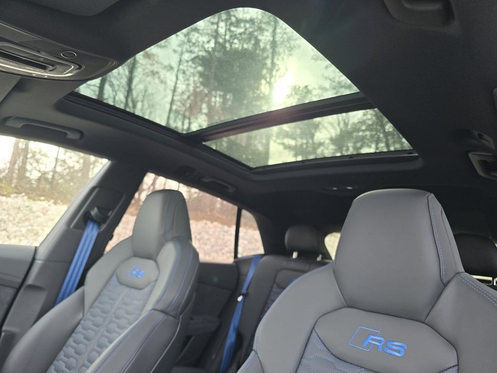 New 2026 Audi RS Q8 Performance performance SUV