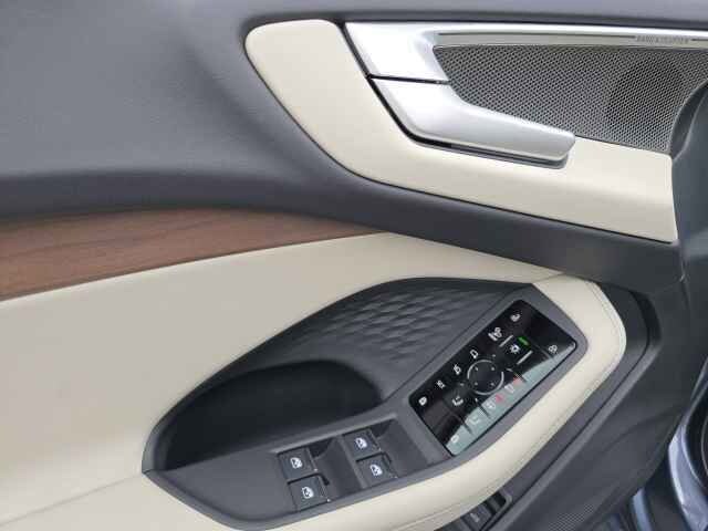 2025 Audi A5 2.0T Prestige Quattro photo 32
