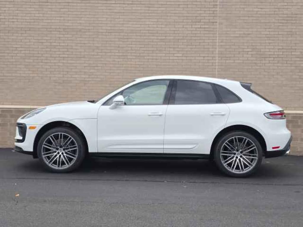 Used 2026 Porsche Macan  AWD