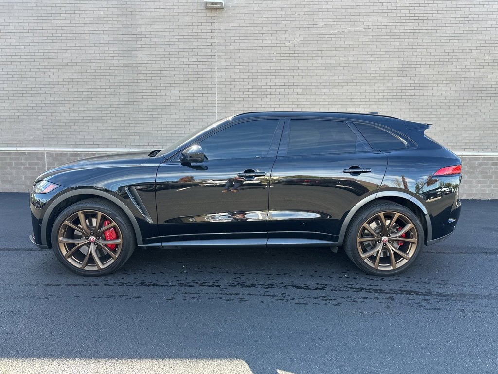 2020 Jaguar F-PACE SVR photo 2