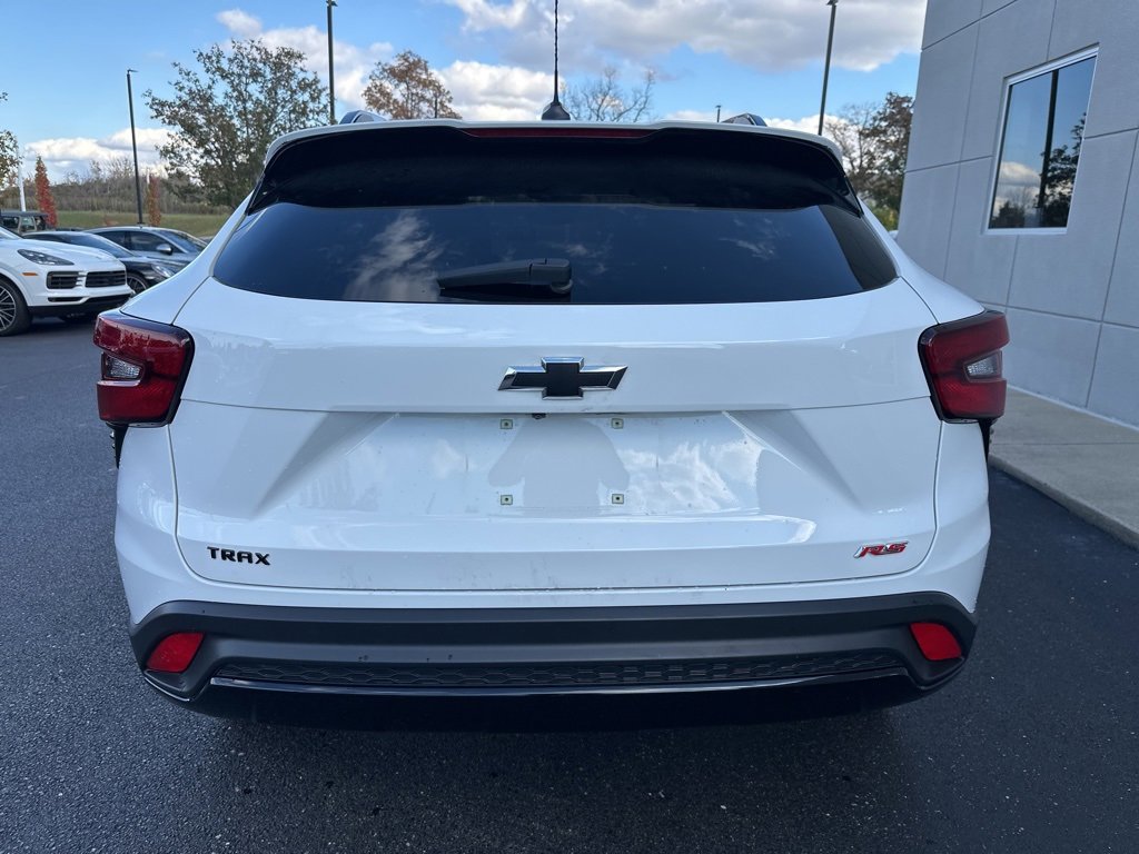 2024 Chevrolet Trax photo 4