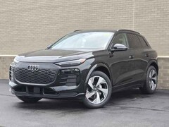 2025 Audi Q6 e-tron Premium Plus Premium Plus quattro