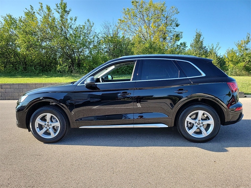 Used 2024 Audi Q5 Premium with VIN WA1ABAFY4R2045584 for sale in Dayton, OH