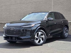 2025 Audi Q6 e-tron Premium Plus Premium Plus quattro