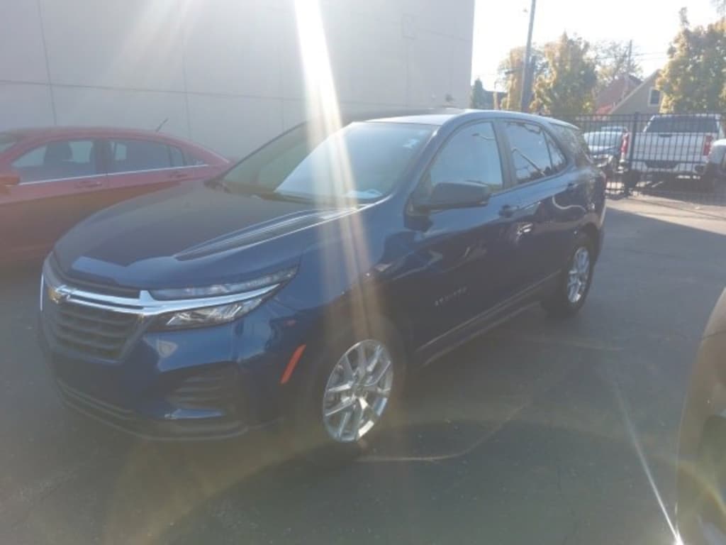 Certified 2022 Chevrolet Equinox LS SUV