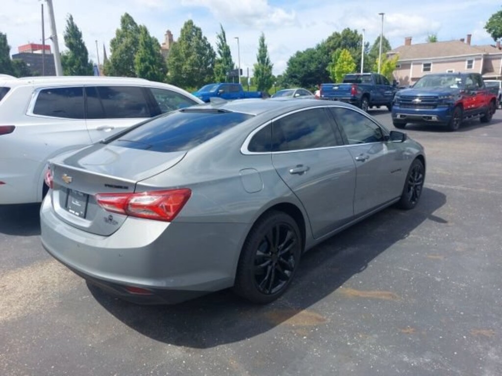 Used 2025 Chevrolet Malibu LT Sedan