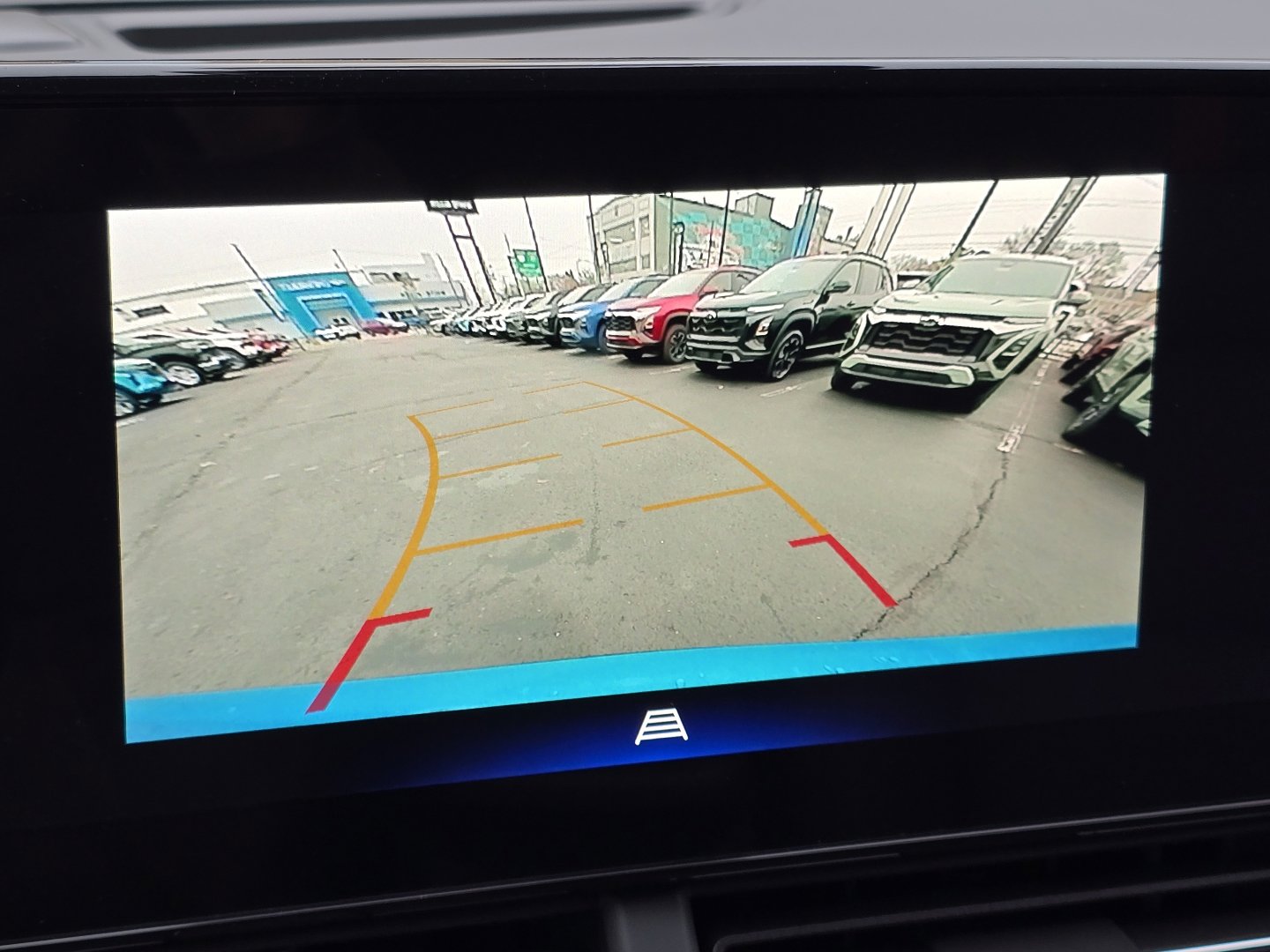 2025 Chevrolet Trax photo 3