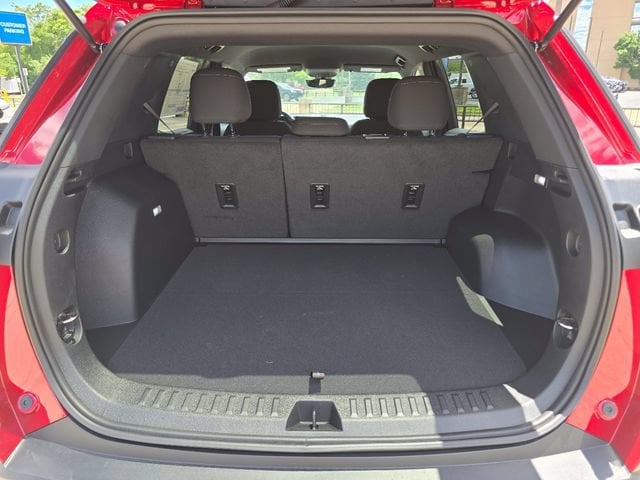 2026 Chevrolet Equinox LT - Photo 11