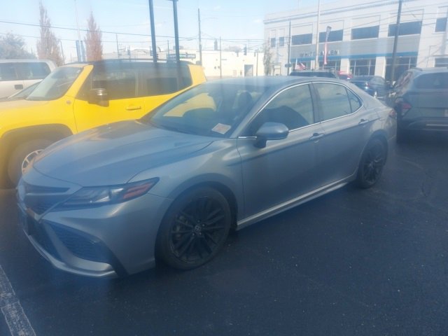 2023 Toyota Camry XSE photo 3