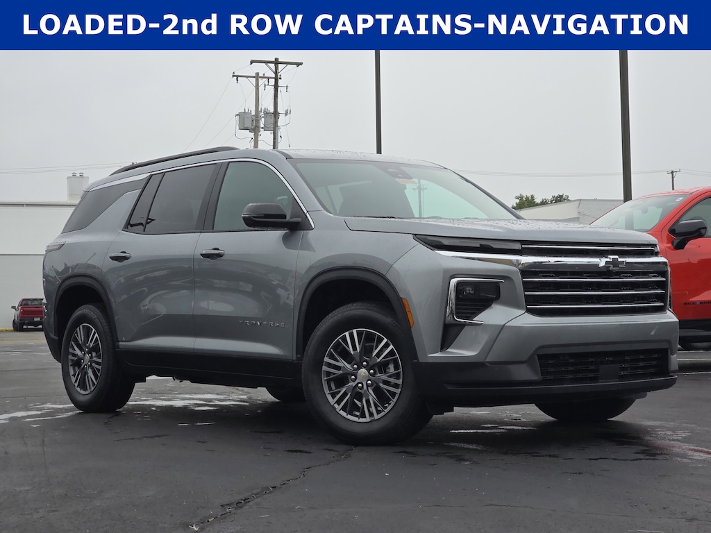 New 2026 Chevrolet Traverse FWD LT SUV