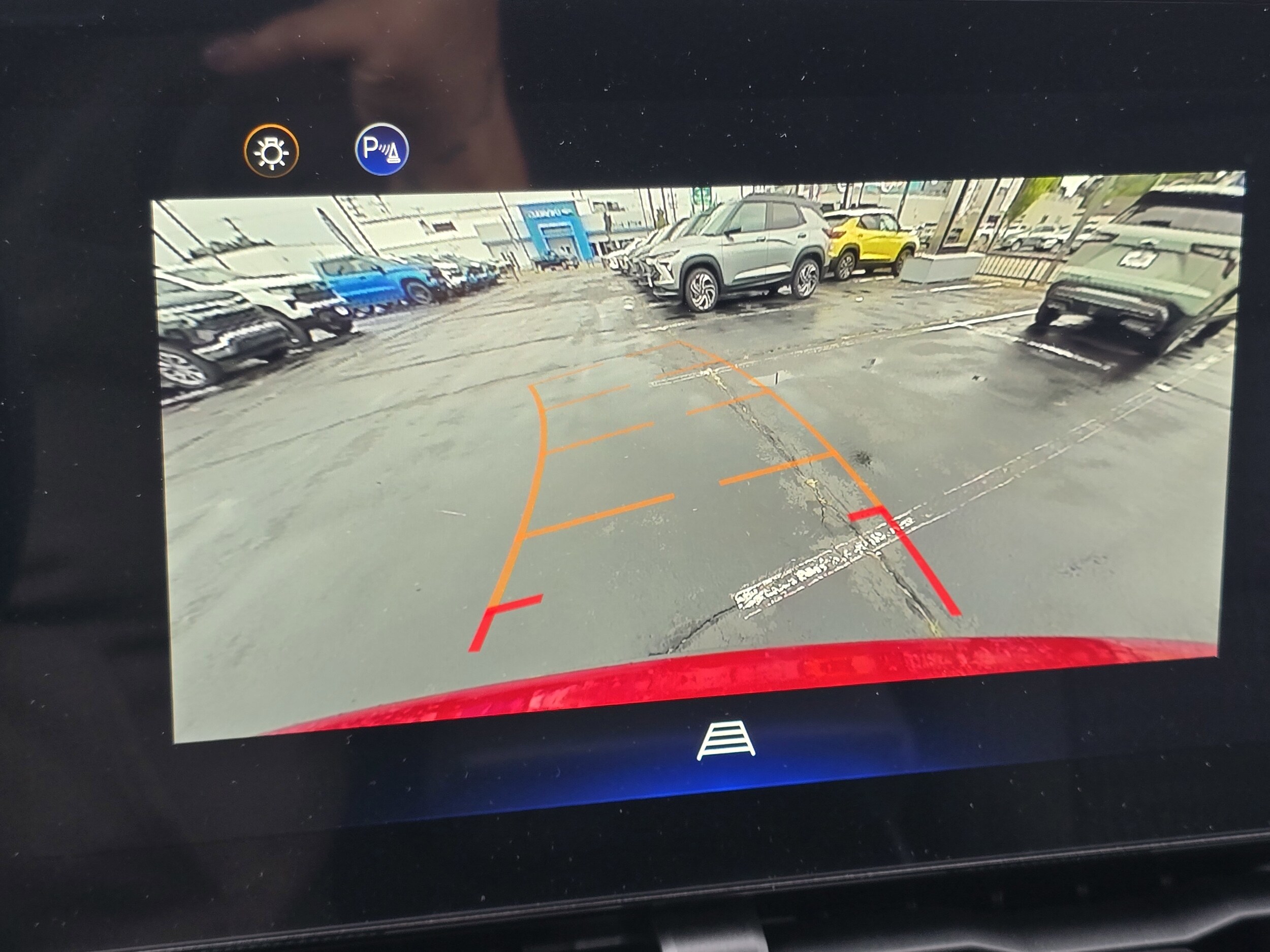 2025 Chevrolet Equinox LT photo 4