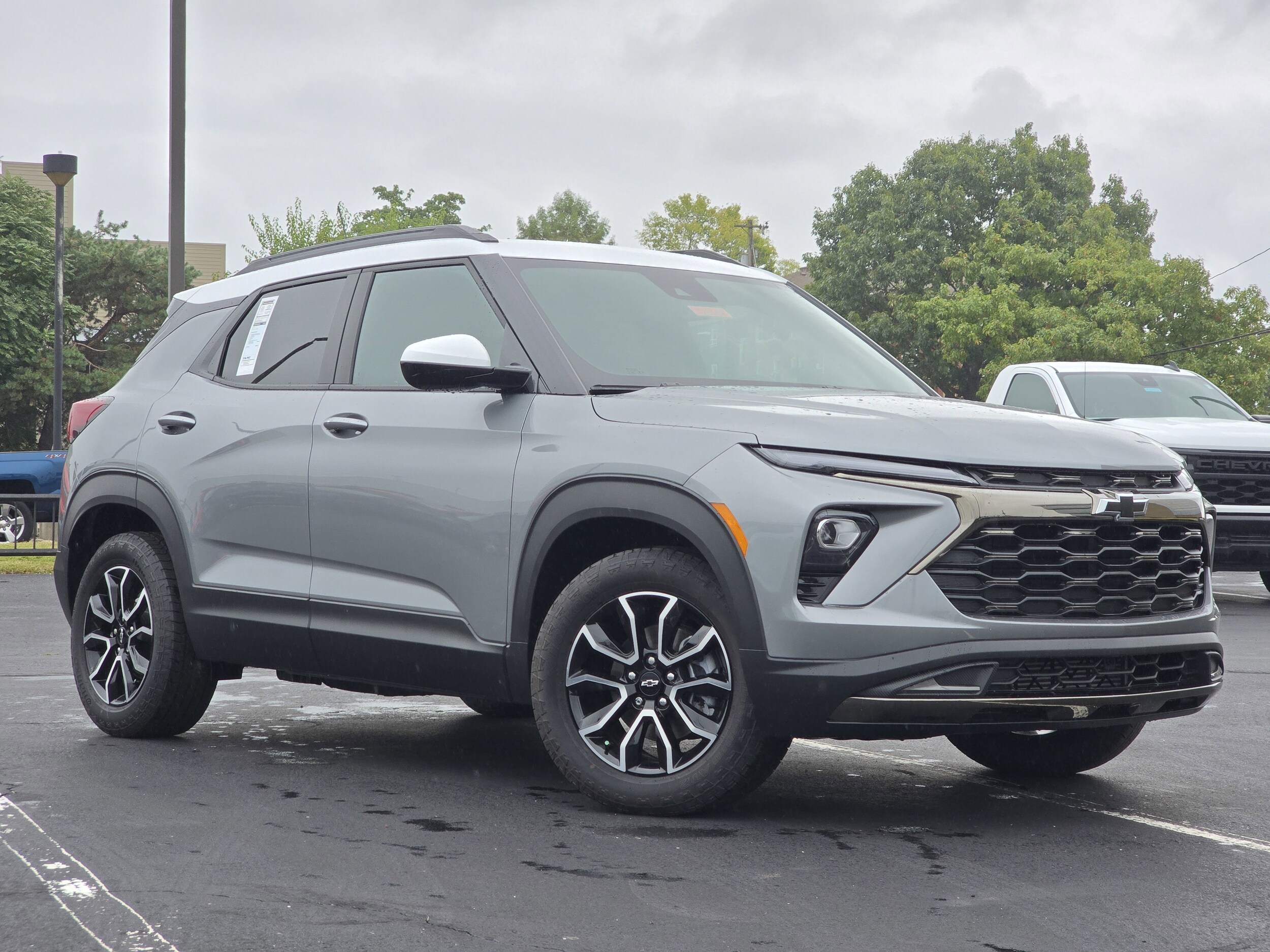 2025 Chevrolet Trailblazer ACTIV photo 2