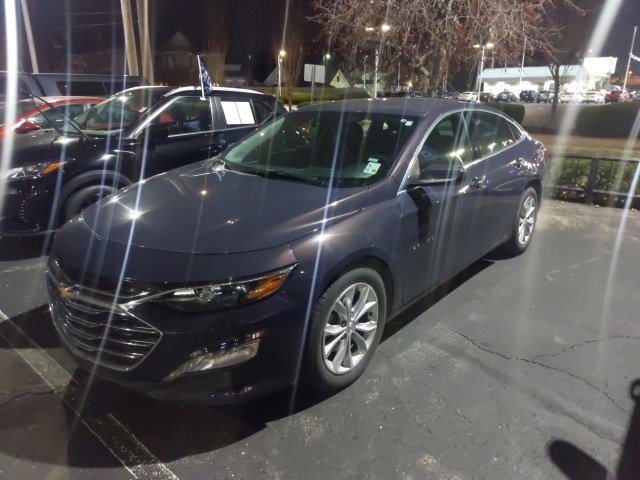 2025 Chevrolet Malibu 1LT photo 3