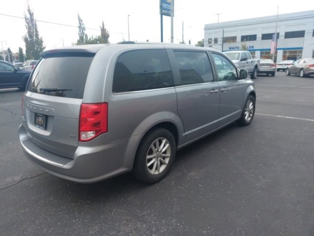 Used 2020 Dodge Grand Caravan SXT Van Passenger Van