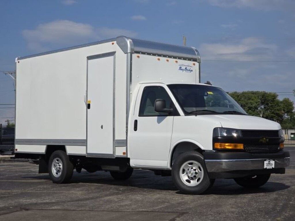 New 2025 Chevrolet Express Commercial Cutaway 1WT Cutaway Van