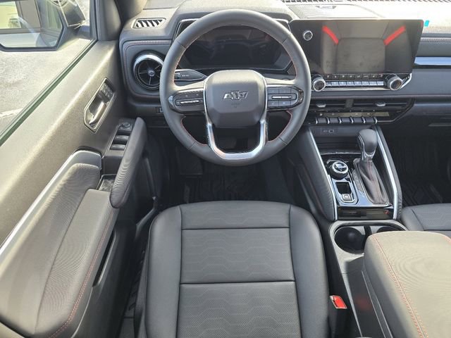 2025 Chevrolet Colorado Z71 - Photo 13