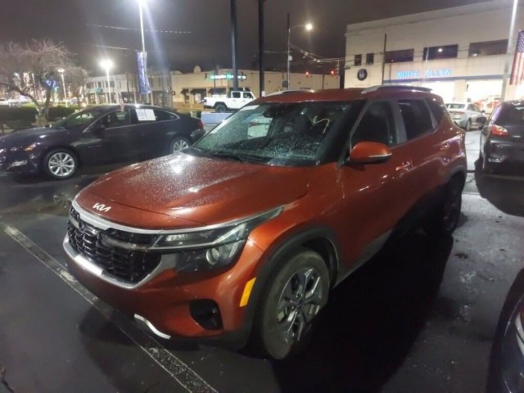 Used 2024 Kia Seltos S SUV