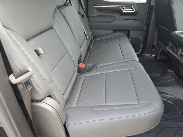2026 Chevrolet Silverado 1500 LT - Photo 14