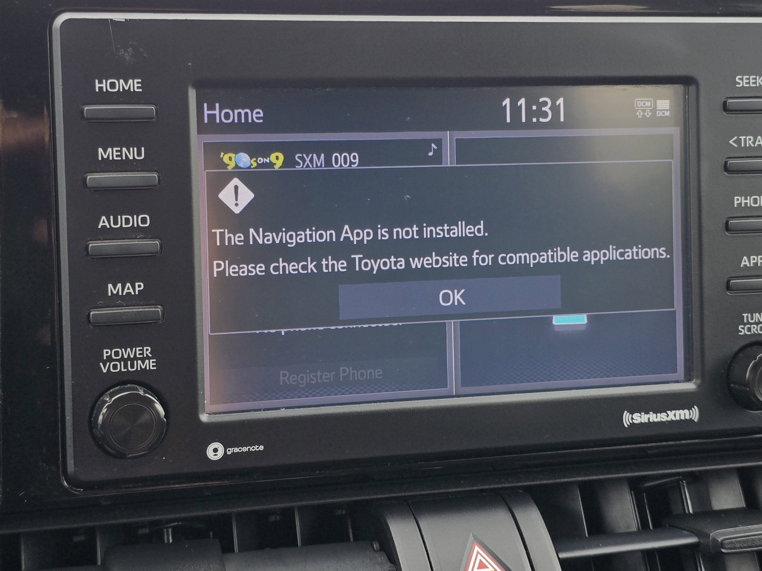 Used 2020 Toyota RAV4 XLE with VIN 2T3RWRFV0LW053861 for sale in Sylvania, OH