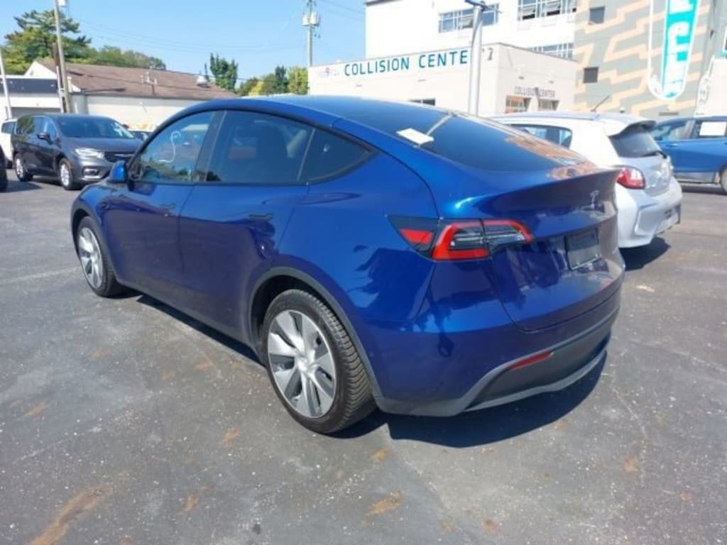 Used 2022 Tesla Model Y Long Range SUV