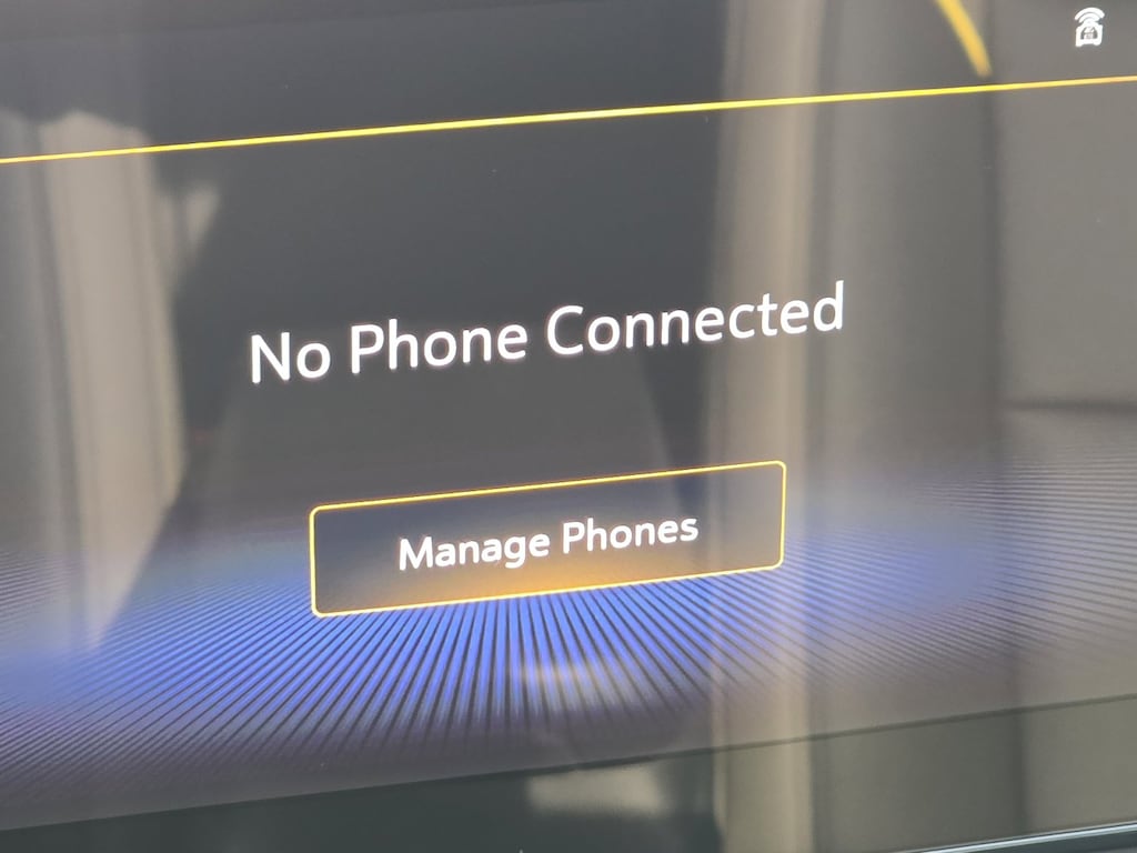 Used 2025 Chevrolet Trax Activ SUV