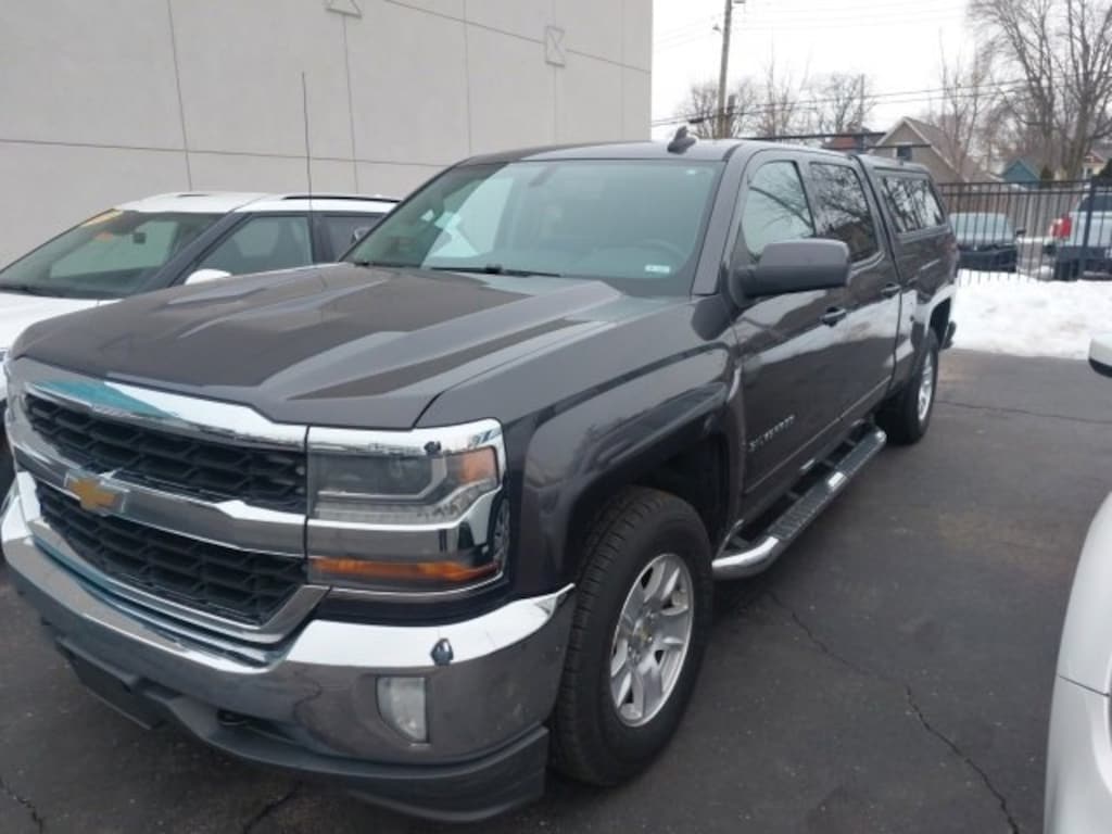 Used 2016 Chevrolet Silverado 1500 LT Truck Crew Cab
