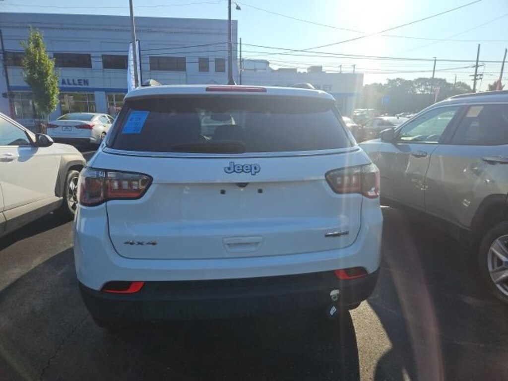 Used 2023 Jeep Compass Latitude SUV