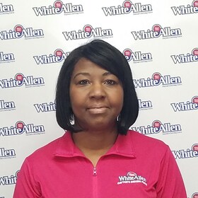 Staff member Daphne Works from ID_86a0c959ac33