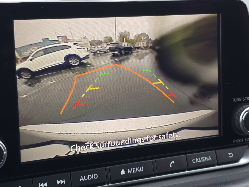 Used 2024 Nissan Rogue SV SUV