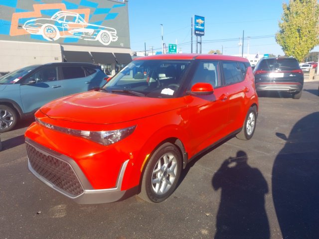 Used 2024 Kia Soul LX Hatchback