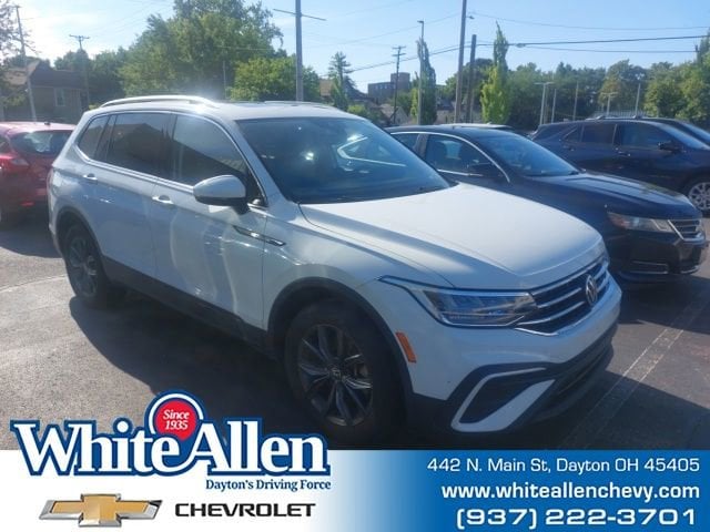 2022 Volkswagen Tiguan 2.0T SE's photo