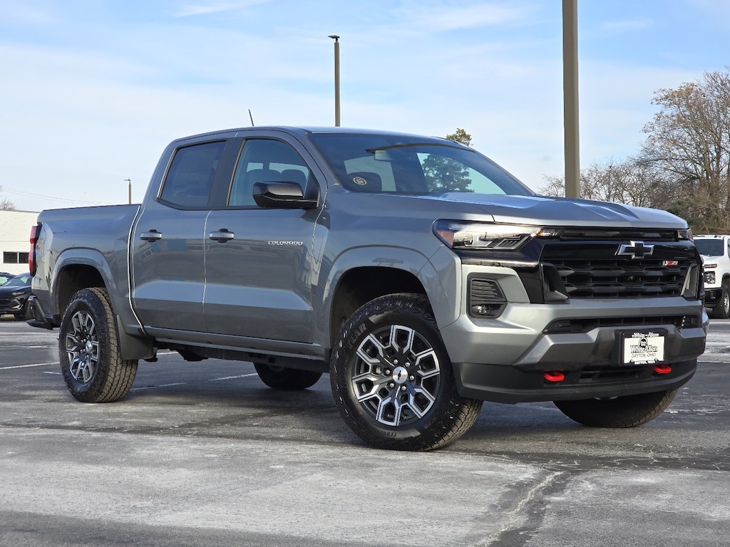New 2025 Chevrolet Colorado 4WD Z71 Truck