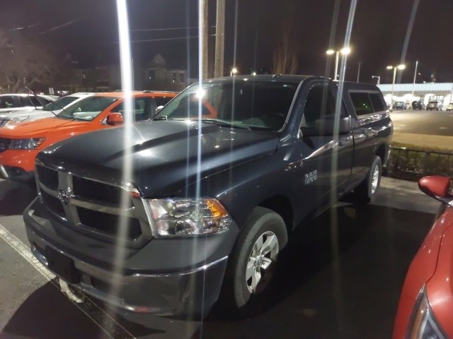 2018 Ram 1500 Tradesman photo 2