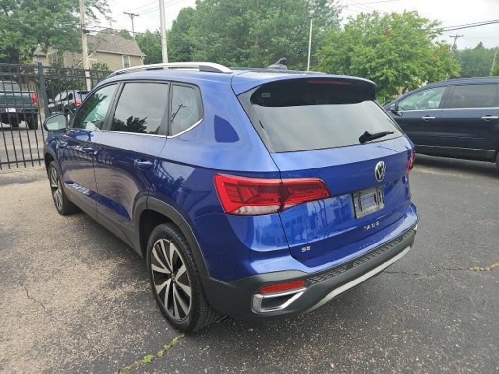 Used 2024 Volkswagen Taos SE SUV