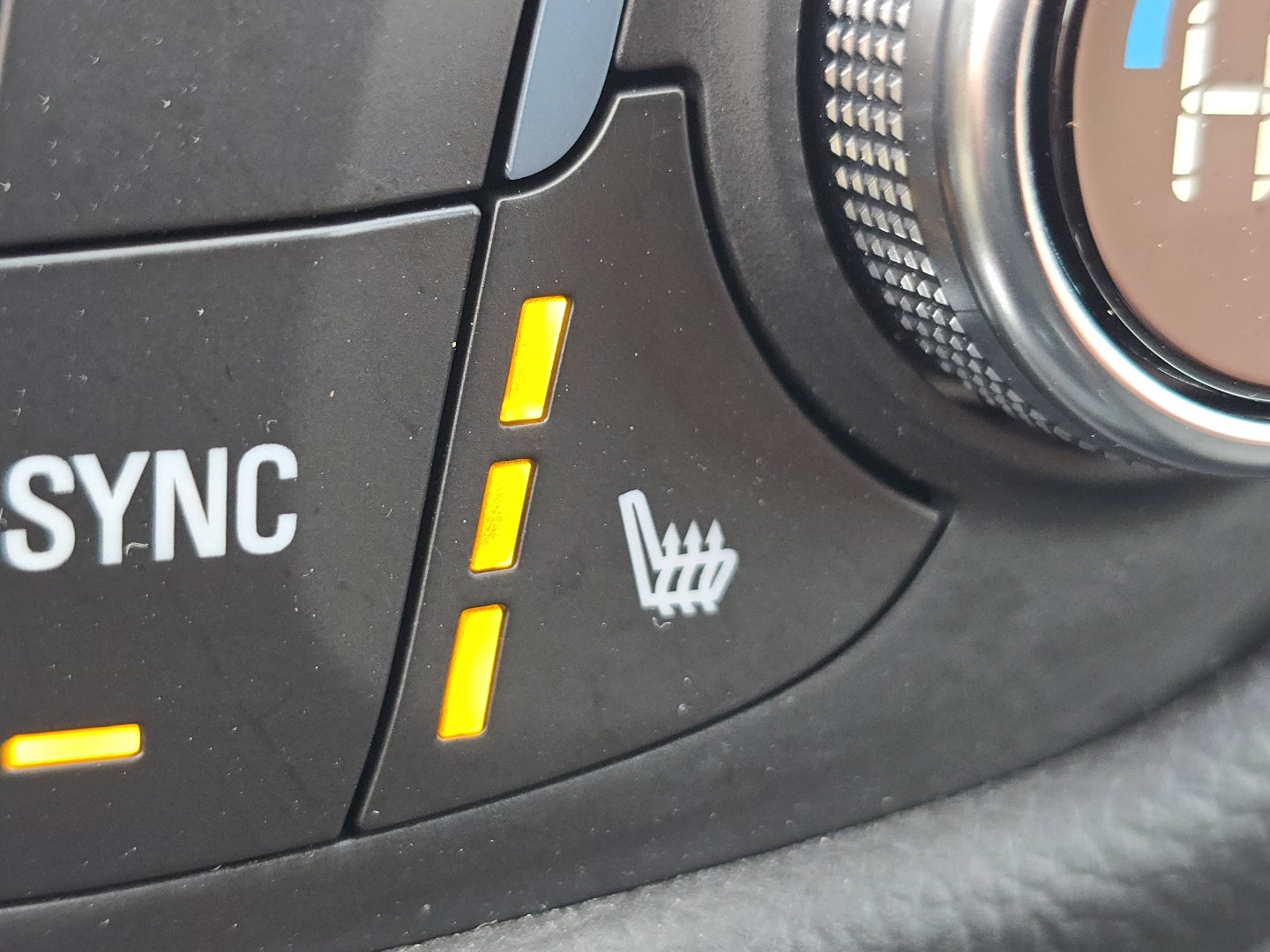 2023 Chevrolet Equinox LT photo 4