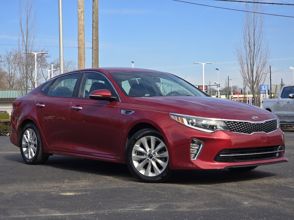 Used 2018 Kia Optima S Sedan