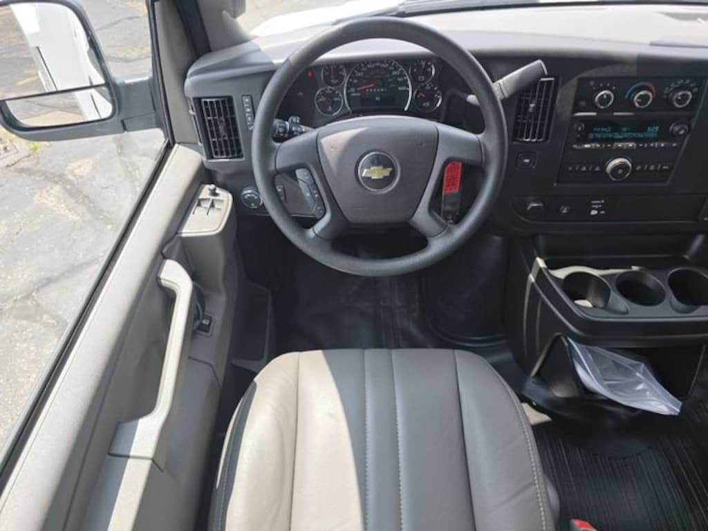 New 2026 Chevrolet Express Commercial Cutaway 1WT Cutaway Van