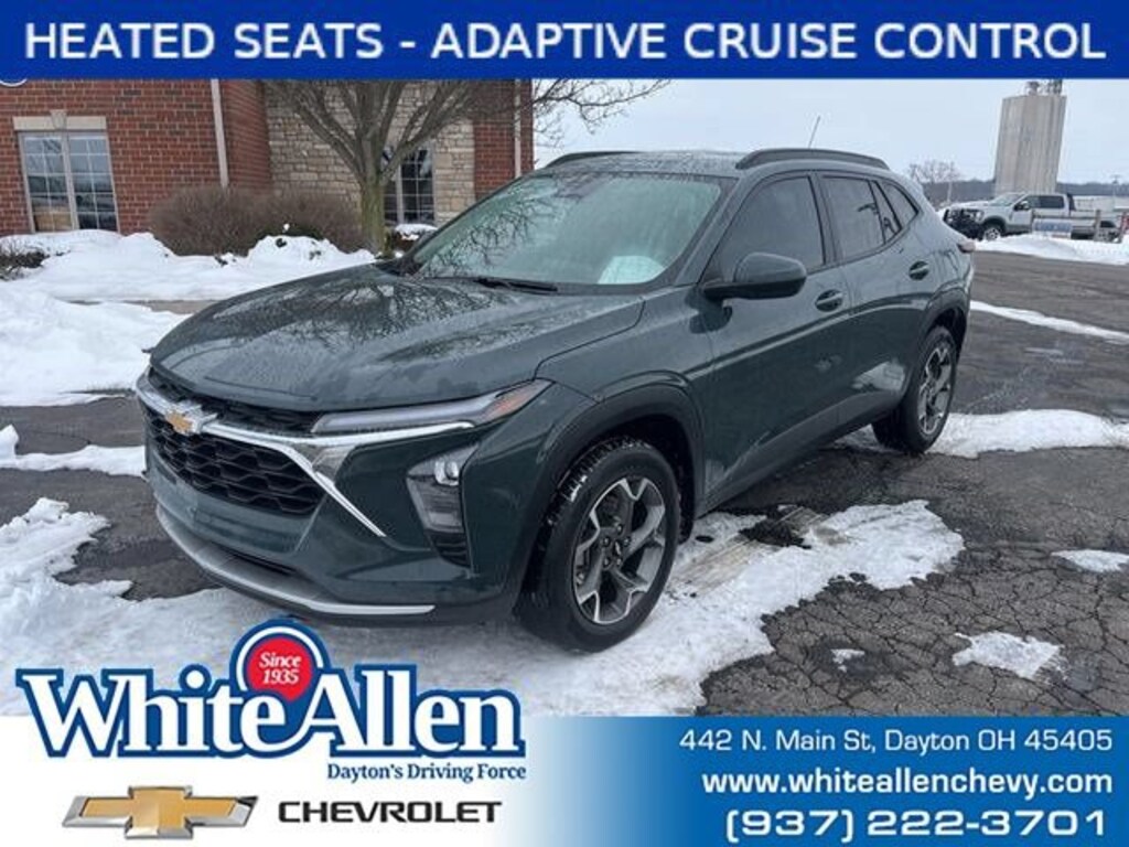 Used 2025 Chevrolet Trax LT SUV