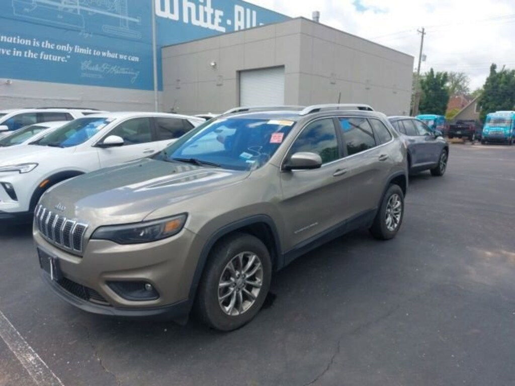 Used 2020 Jeep Cherokee Latitude Plus SUV