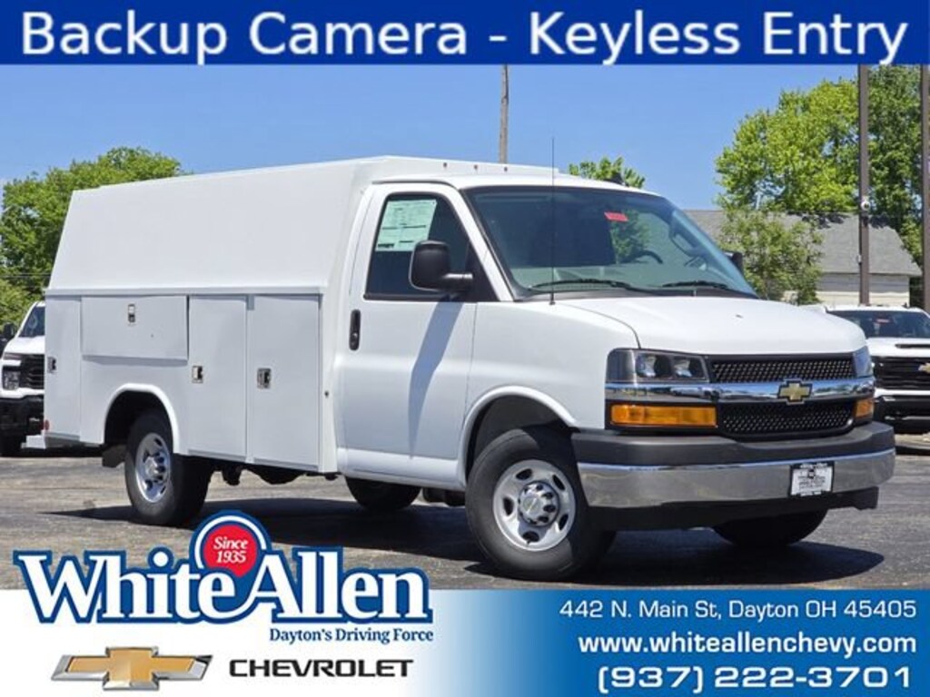 New 2026 Chevrolet Express Commercial Cutaway 1WT Cutaway Van