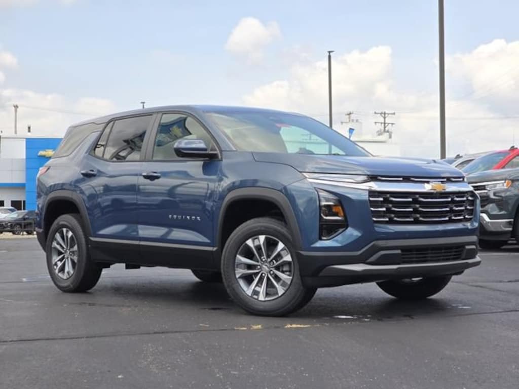 New 2026 Chevrolet Equinox FWD LT SUV
