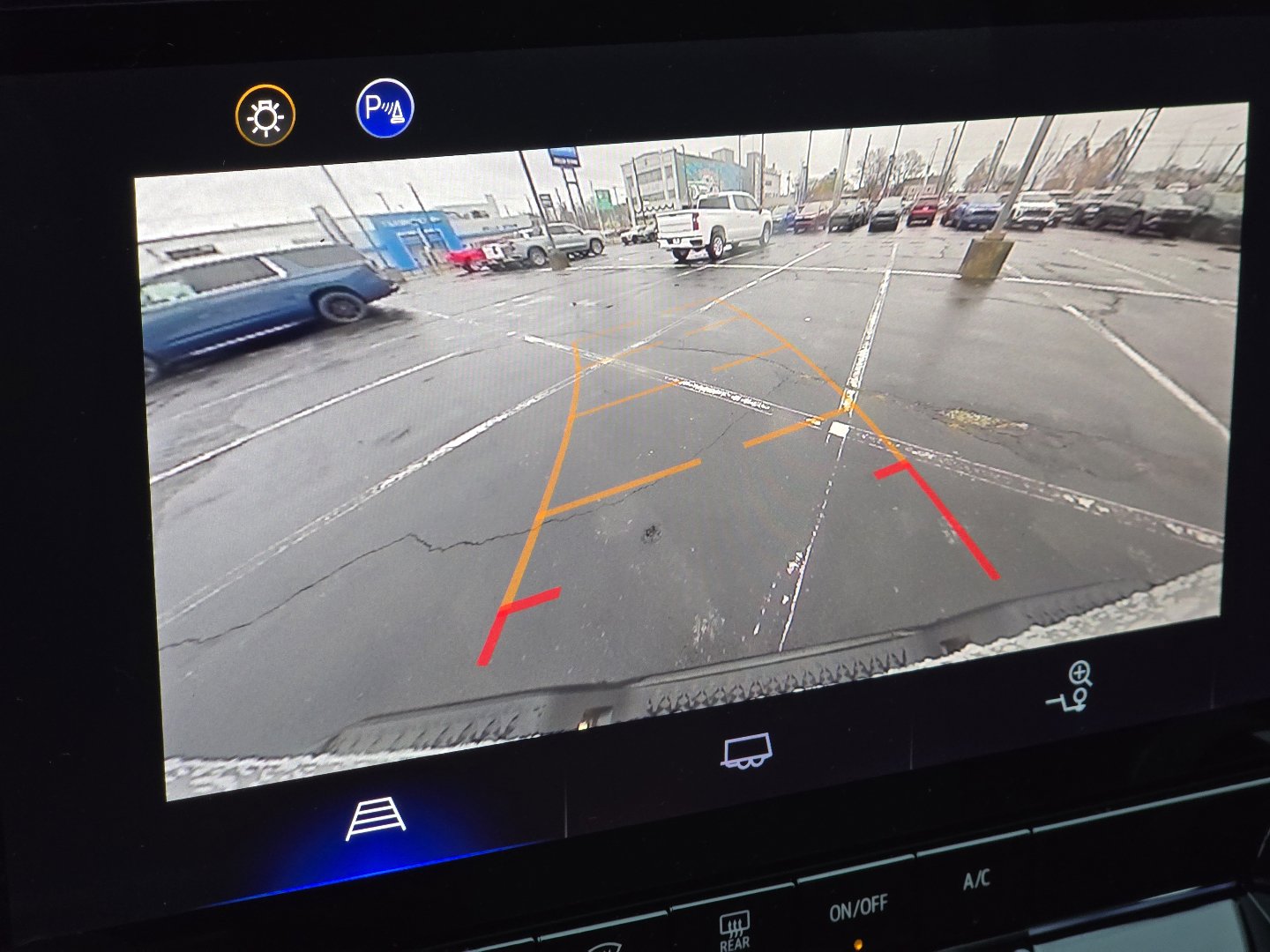 2025 Chevrolet Colorado Work Truck photo 3