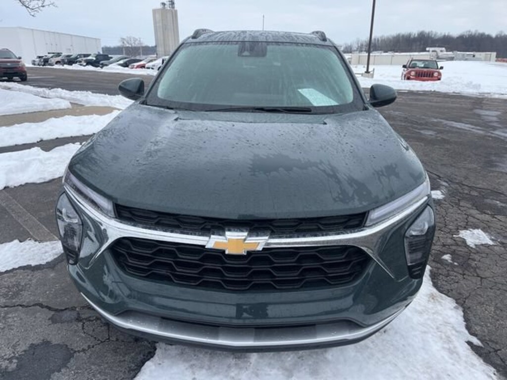 Used 2025 Chevrolet