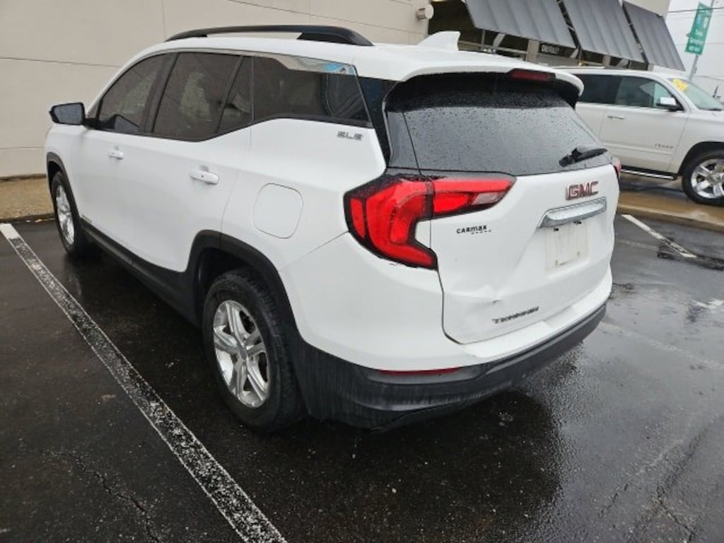 Used 2018 GMC Terrain SLE SUV