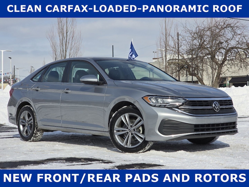 Used 2024 Volkswagen Jetta SE Sedan