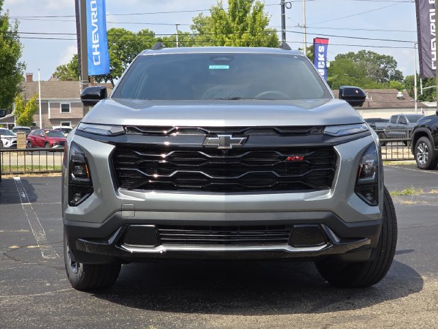2027 Chevrolet Equinox RS - Photo 10