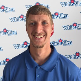 Staff member Seth Lowe from ID_85a37b6b1c04